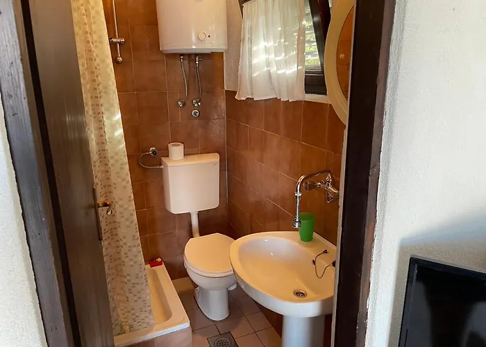 Ficurin Apartamento Starigrad Paklenica