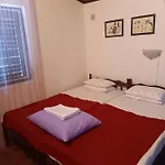 Ficurin * Starigrad Paklenica