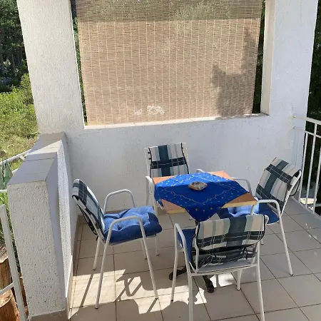 Ficurin Apartment