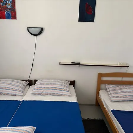Ficurin Apartament Starigrad Paklenica