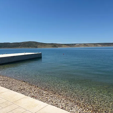 Apartament Ficurin Starigrad Paklenica