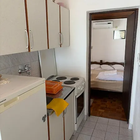 Ficurin Apartment *